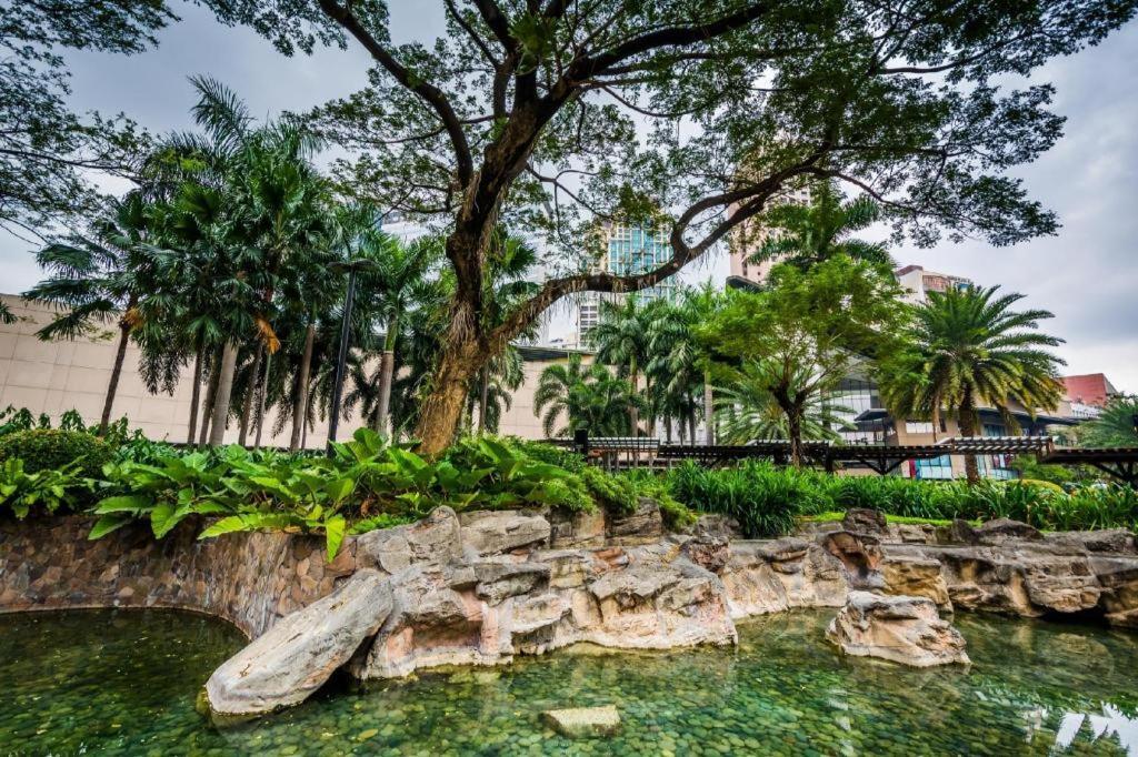 Zen Rooms Tiara Oriental Manila Makati City Екстер'єр фото